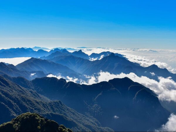 Hike Fansipan Mountain in 2 Days 1 Night