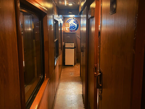 King Express Train from Hanoi to Sapa