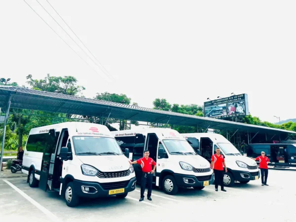 Eco Sapa Limousine 10 Seats from Hanoi to Sapa