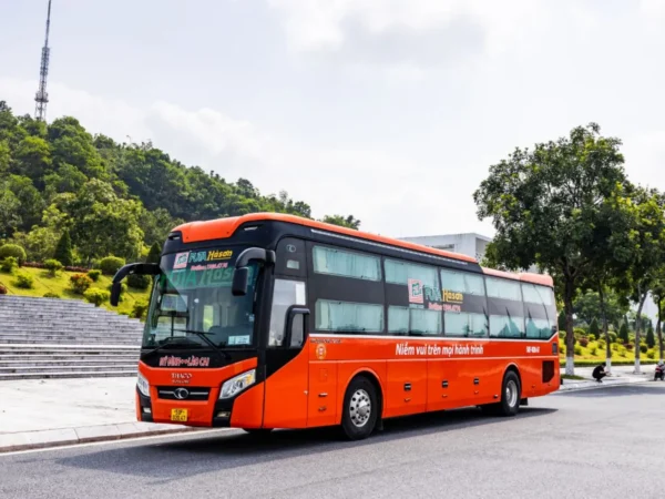 Alternative view of Futa Ha Son Cabin Bus Hanoi to Sapa – Comfortable & Safe Ride