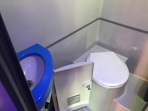 Sao Viet Bus: Hanoi to Sapa VIP Cabin Bus